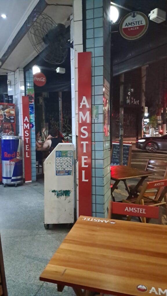 PROTETOR DE PORTA AMSTEL